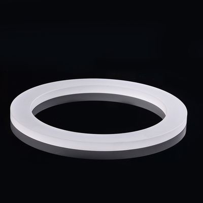 Chine Bride laiteuse de quartz fondu, anneau opaque stable thermique en verre de quartz fournisseur