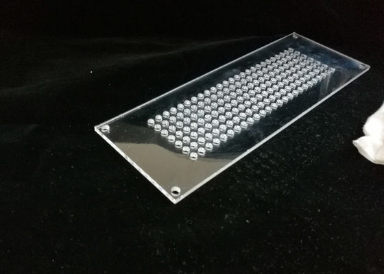 Plat optique clair de vitrail de quartz avec les trous JGS2 de type courant fournisseur