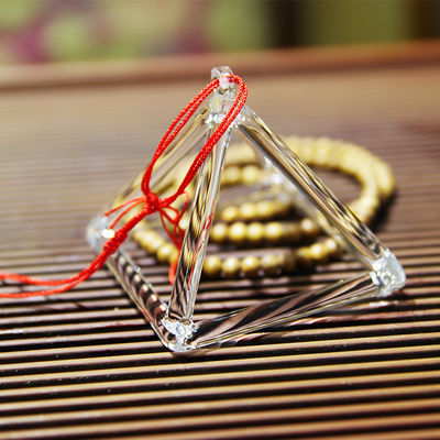 3&quot; - 32&quot; pyramide de chant de quartz/pyramide en cristal claire pour la méditation Chakra fournisseur